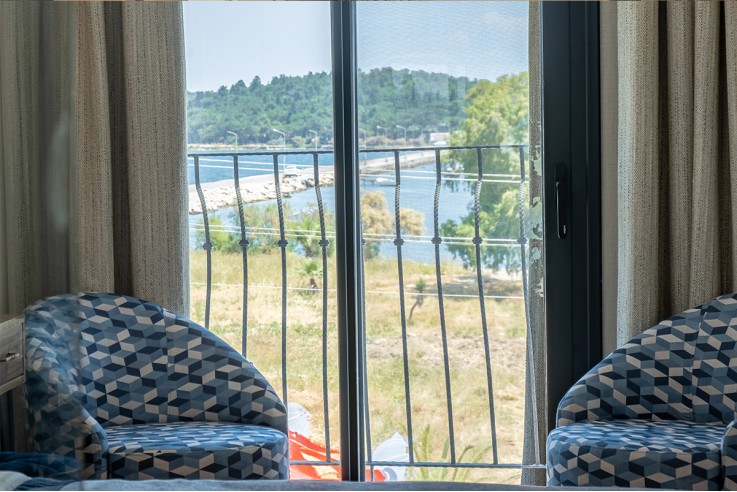 Doğa ile iç içe huzurlu otel odası – Urla Deniz Kızı Butik Otel